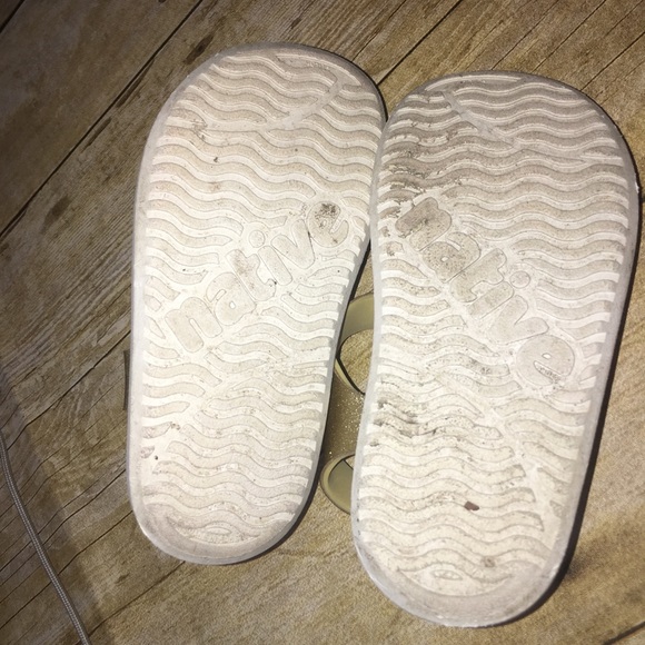 Native Sandals - Picture 5 of 6